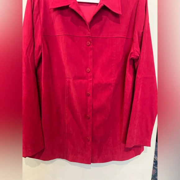 Sag Harbor size 12 pink suede like button down top - Picture 6 of 7